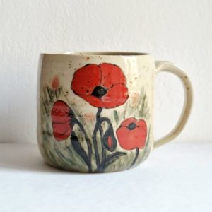 kubek ceramiczny ręcznie malowany z makami